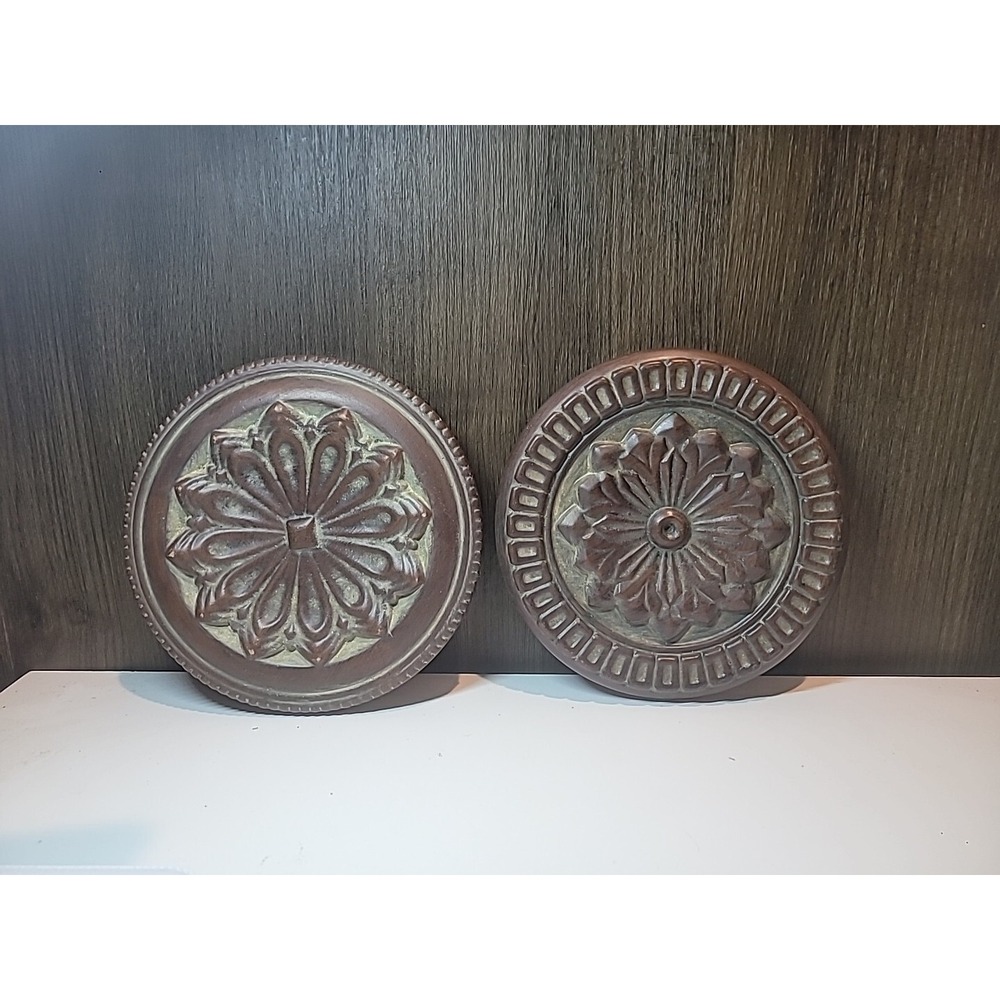 Southern Living at Home Round Brown Ceramic Wall Plaques Trivets - Set of 2